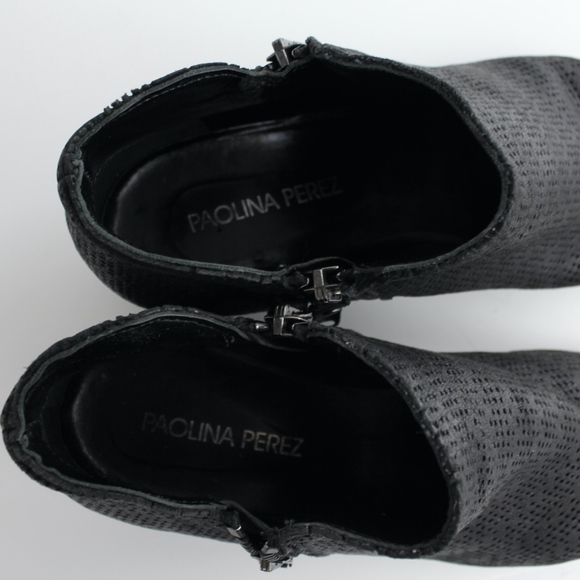 Soft Perforated Leather Ankle Boots Booties Shoes - Picture 8 of 8